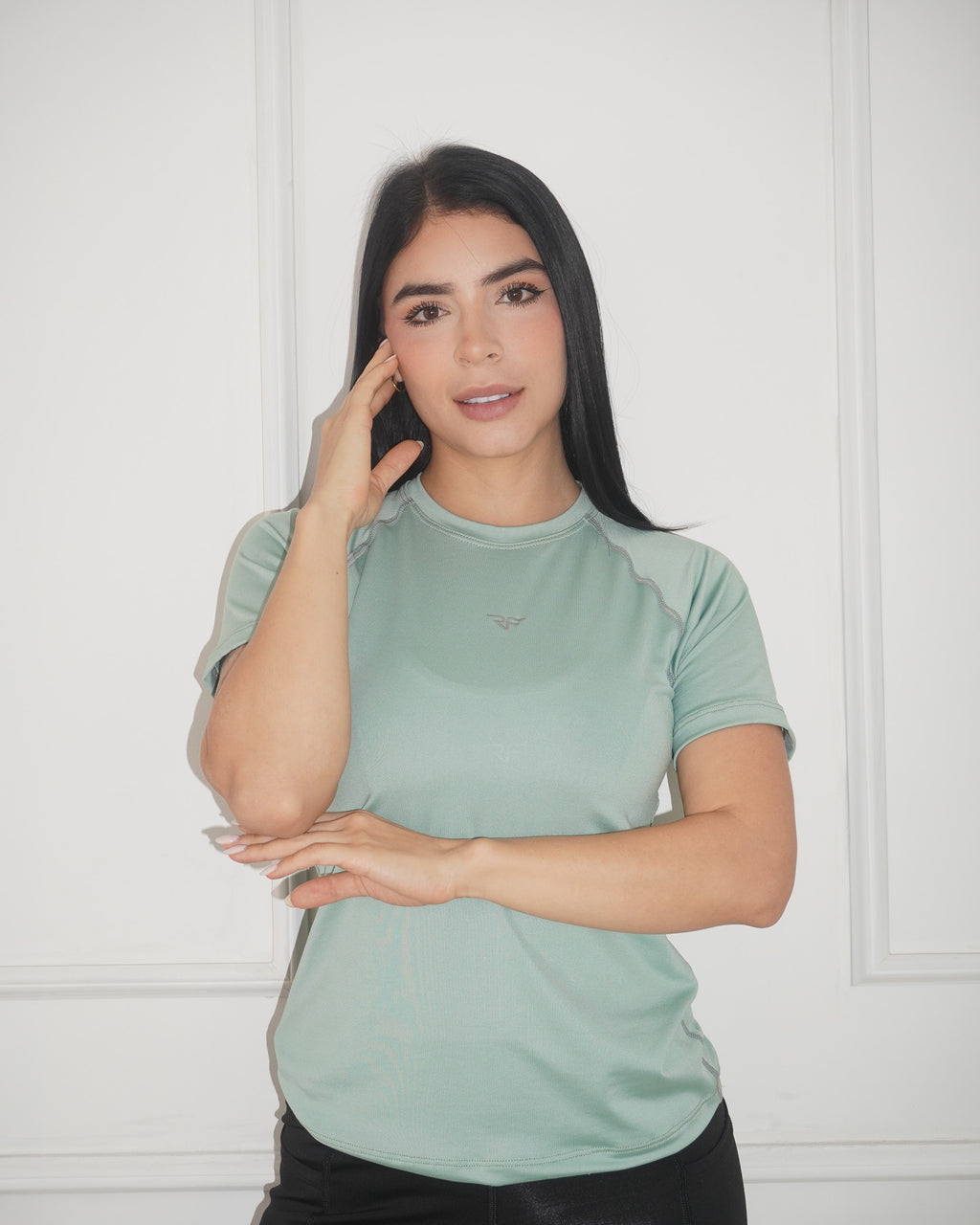CAMISETA CUELLO REDONDO